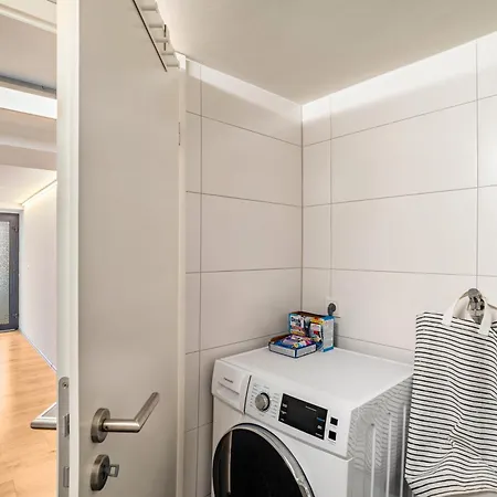 Mini Mit Bad Und Kueche Apartment *