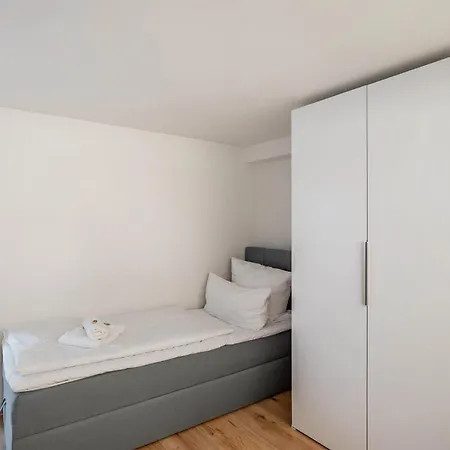 Apartment Mini Mit Bad Und Kueche *